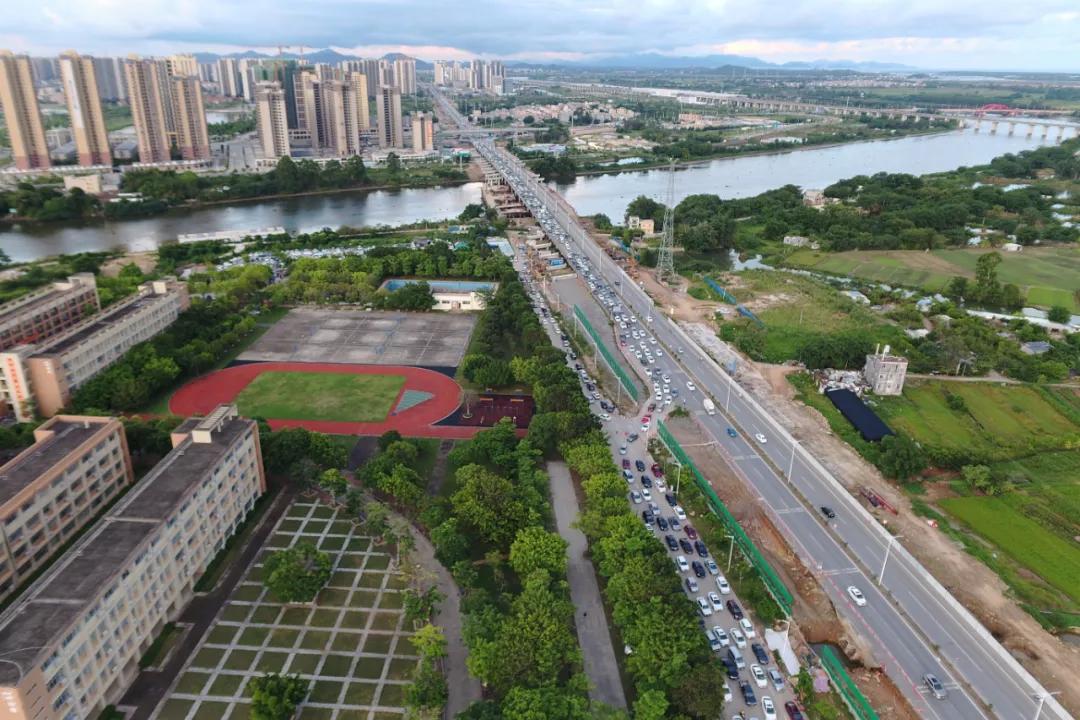 交警全力以赴守护高考,交警支队将全员上阵护航高考