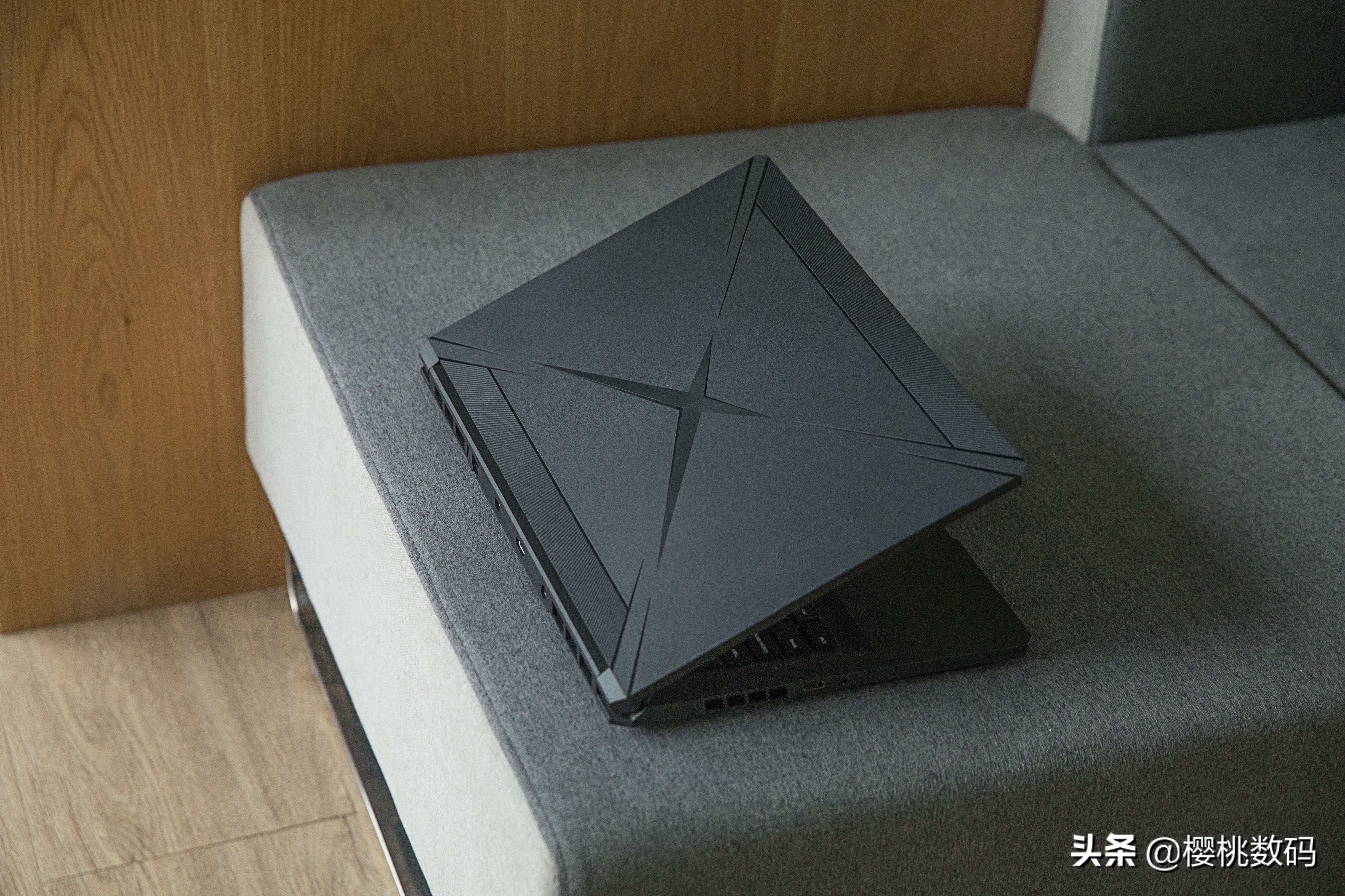 2021公认五千元最强游戏本,盘点最近两款真香游戏本