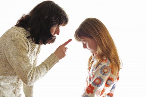 打完孩子后的自责,打完孩子特别后悔怎么办