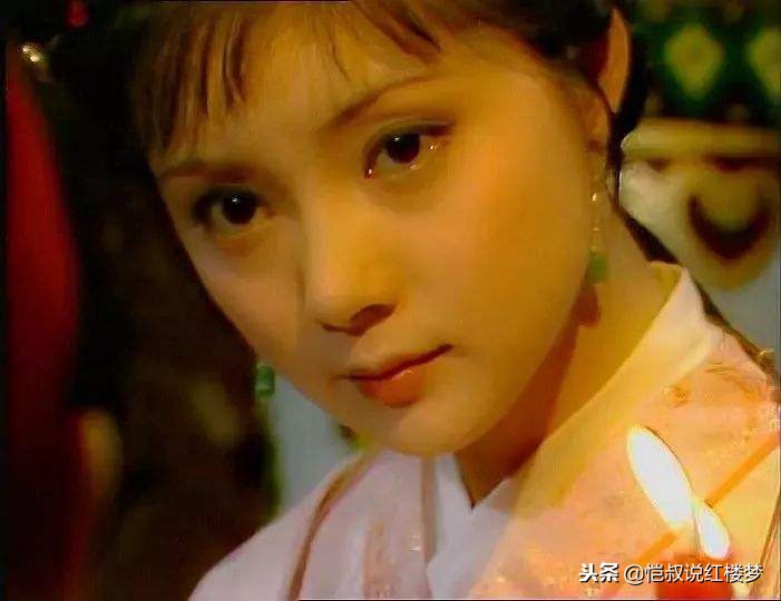 薛宝钗为了讨好王夫人说金钏该死,薛宝钗为什么对金钏之死那么冷淡