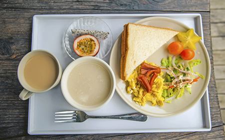 豆浆界的“戴森”，免泡豆无滤渣，喝完能自己洗干净，捡便宜了