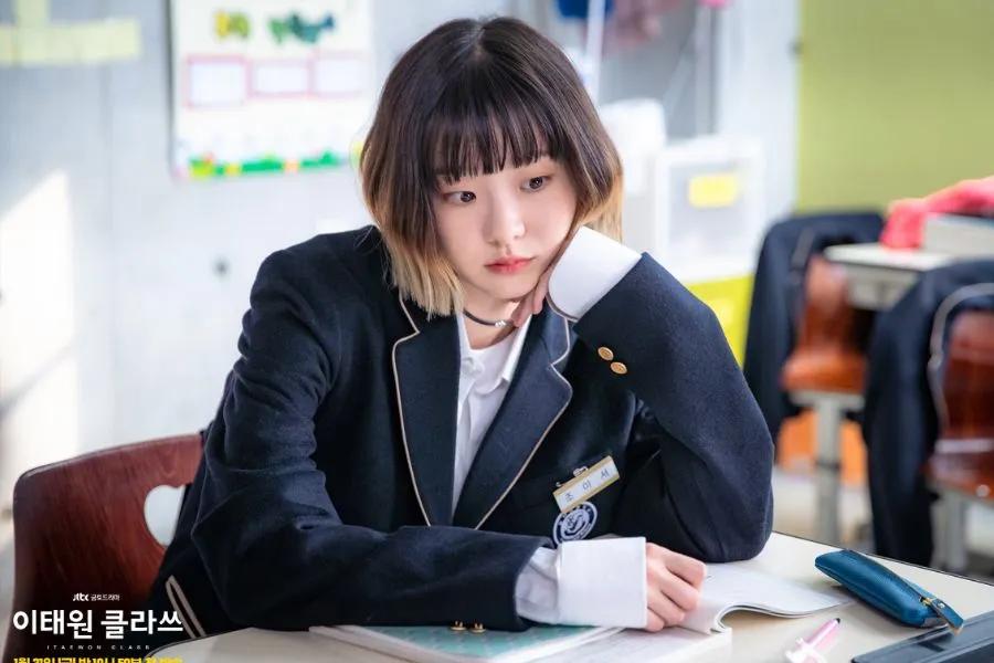 单眼皮如何画眼妆韩国,怎么画眼妆显着眼大又好看单眼皮