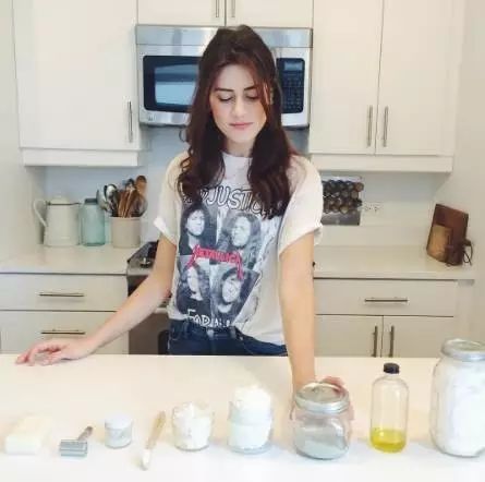 网红宣传化妆品骗局,网红卖的化妆品骗局是真的吗