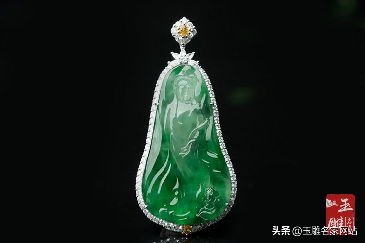 老坑种翡翠好还是冰糯种翡翠好,冰糯种翡翠跟湖水蓝翡翠哪种值钱