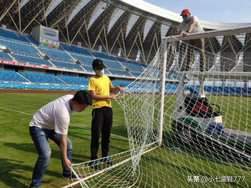 黄石奥体中心球场维护,黄石市奥体中心篮球训练馆