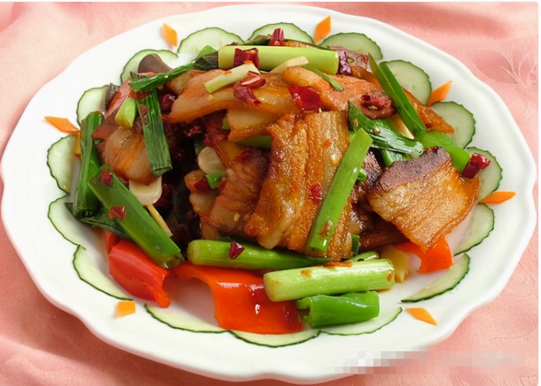 32款精品菜肴推荐荤素搭配合理,几款美味的菜肴味道很好方便易学