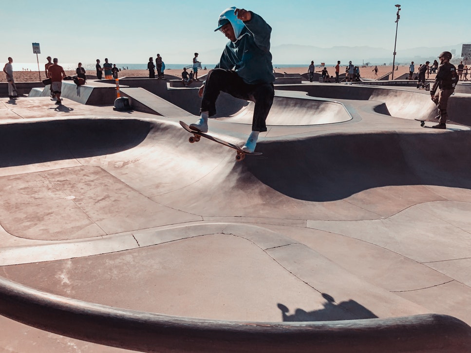 绿卡结婚移民申请,绿卡给配偶申请结婚移民要多久