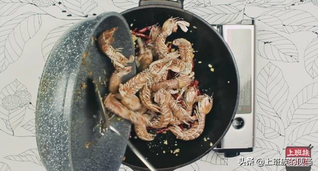 吃小龙虾这样吃才过瘾,没有什么比吃小龙虾更加美味