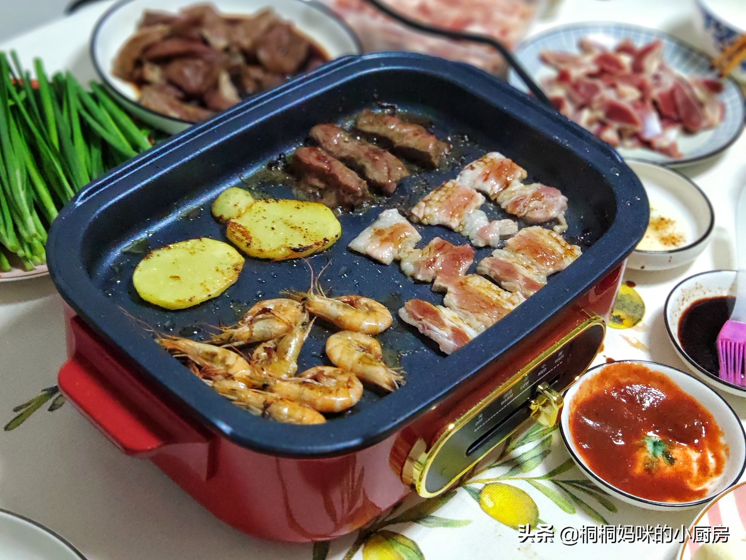 周末尽情享受美食烧烤,周末在家烧烤好吃又好玩