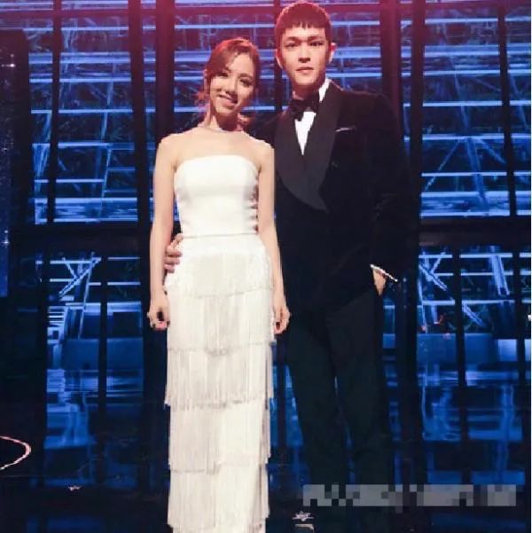 “为法制咖不惜撬了闺蜜墙脚”？是她真被下降头还是*脑洗**包来作妖