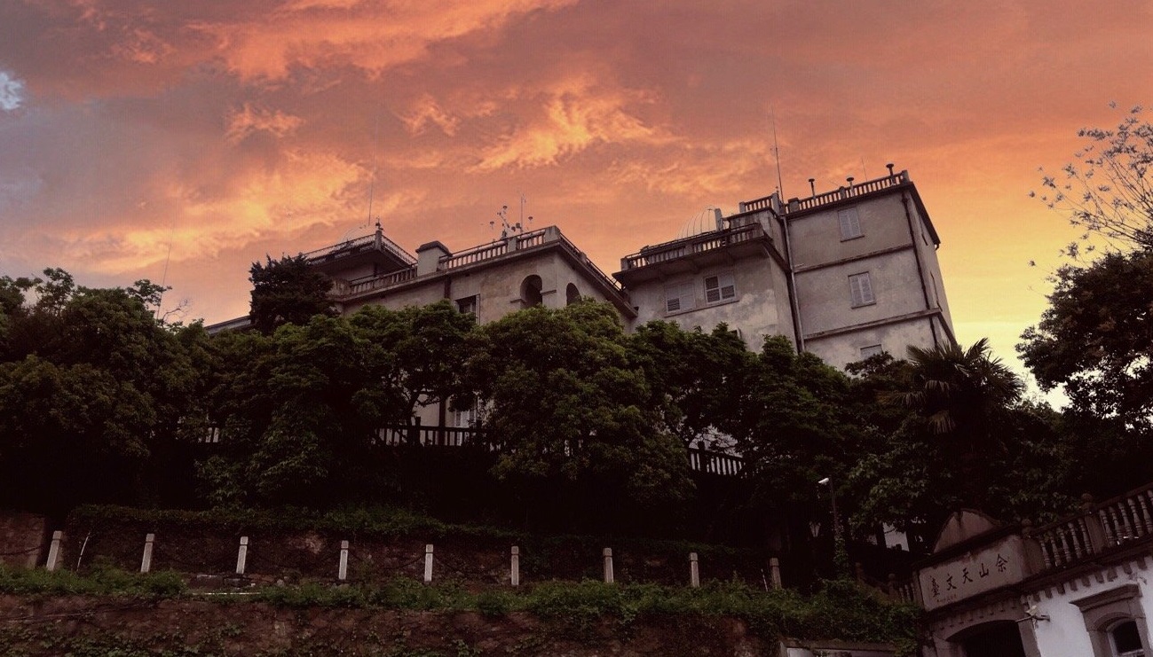 上海佘山国家森林公园顶峰风景,上海佘山最高点