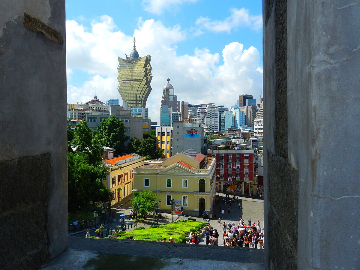 澳门葡京大厦何鸿燊,澳门赌王何鸿燊在澳门的豪宅住宅