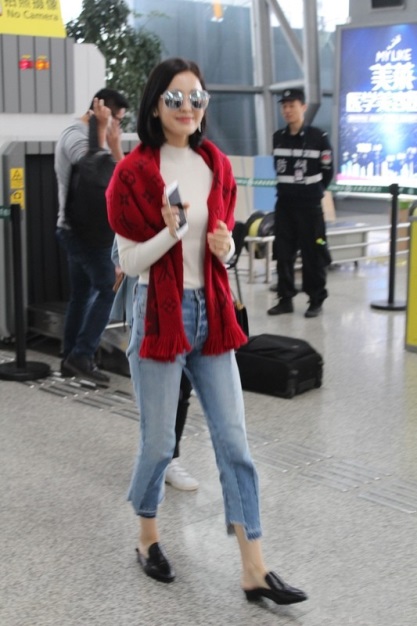 价格1k-2k的围巾,围巾三十多块钱一条