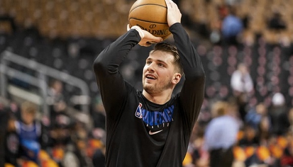 东契奇加入airjordan,乔丹与东契奇合作球鞋