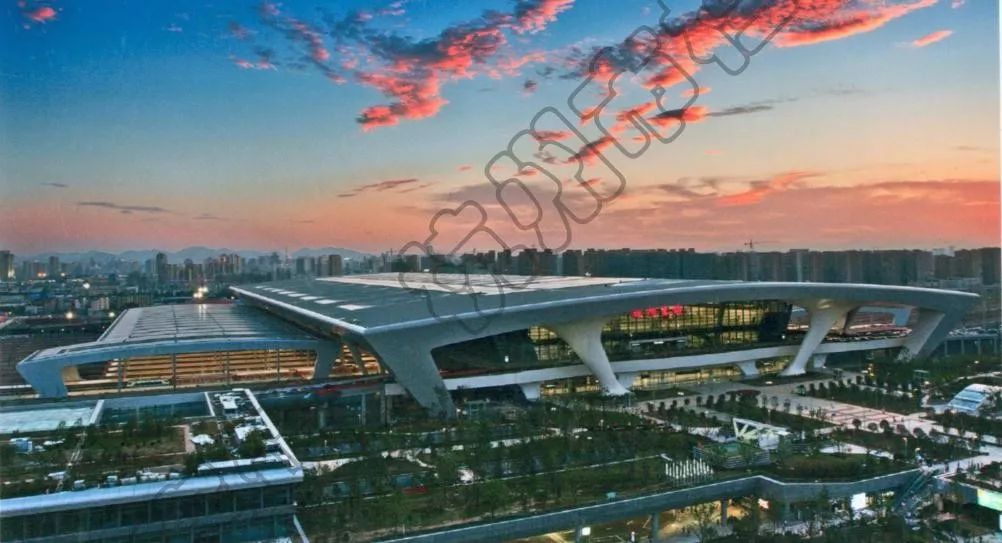 李坤军、叶建英、马锟、李永生丨东南西北，杭州楼市如何＂破茧＂