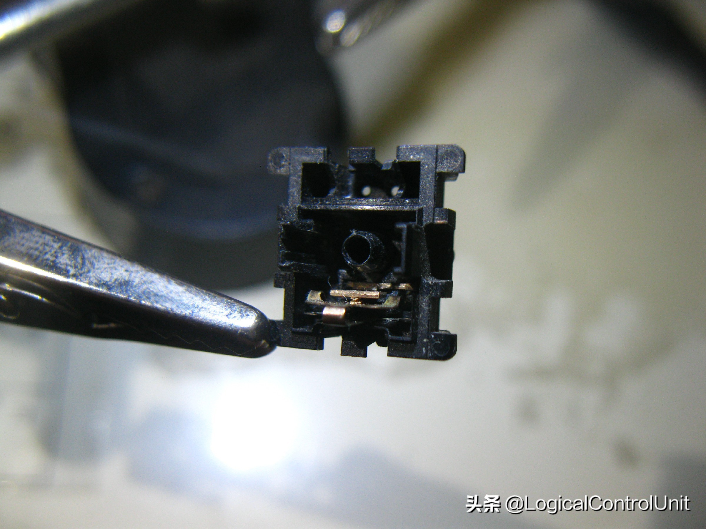 机械键盘按键不灵是轴体还是键帽,键盘按键不灵敏怎么解决