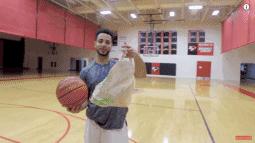 欧文教你用塑料袋控球,欧文惯用剪刀步技巧