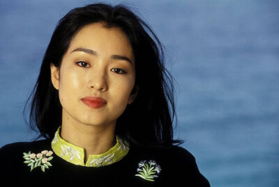 周冬雨28岁就有接班人?新谋女郎刘浩存资源顶配,背景不简单