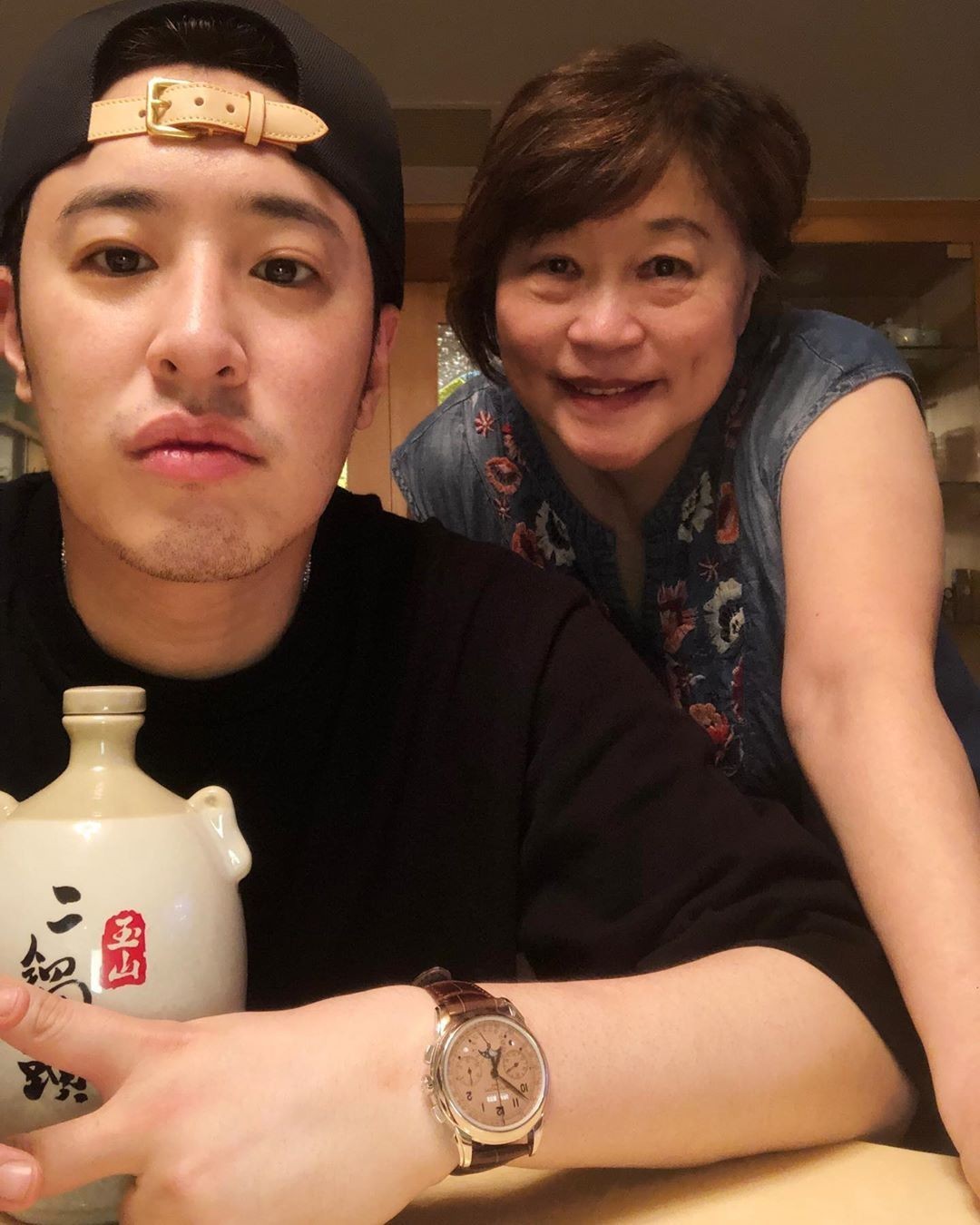 卡地亚骷髅手表潘玮柏,潘玮柏送吴昕的卡地亚多少钱