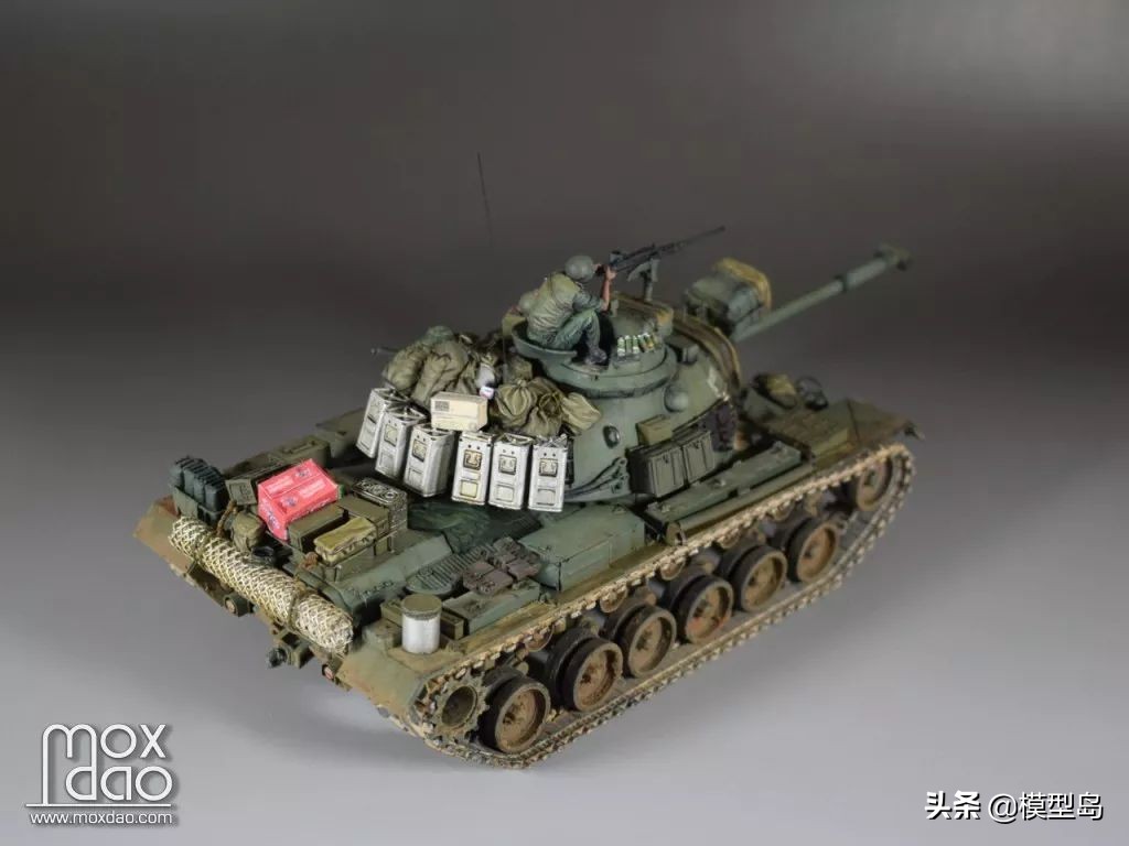 t34-85中型坦克模型,现代1:35主战坦克模型