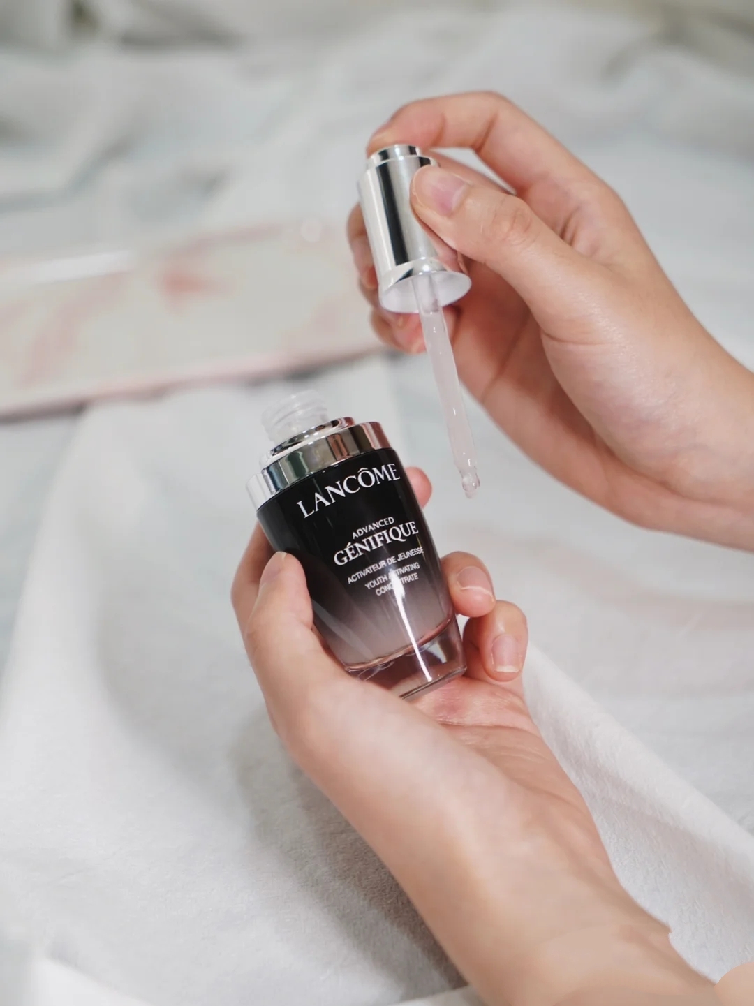 雅诗兰黛精华哪款祛皱效果好,雅诗兰黛精华哪款好用推荐