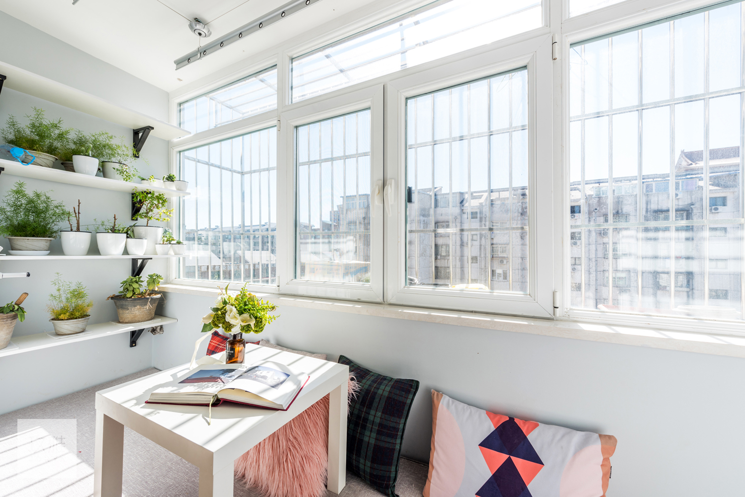 石家庄现代简约设计案例,春意盎然装修风格