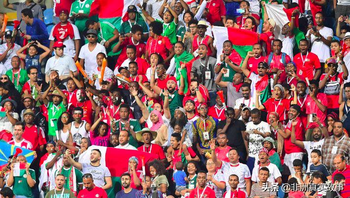 国家独立59年，首次参加非洲杯，总统为641名球迷包机去现场加油