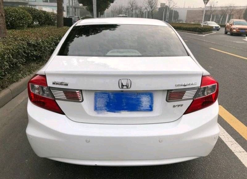 神车思域到底好在哪？8年思域车主跟你细聊用车体验！