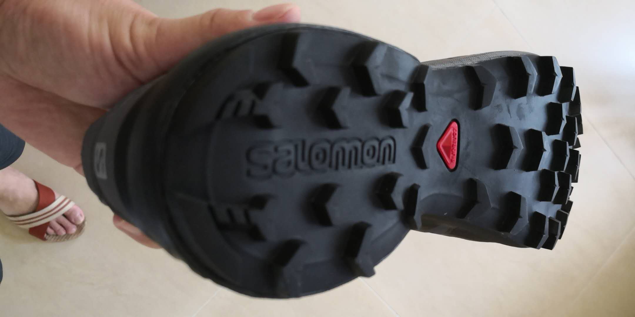 salomon萨洛蒙轻便越野跑鞋,salomon萨洛蒙越野鞋推荐
