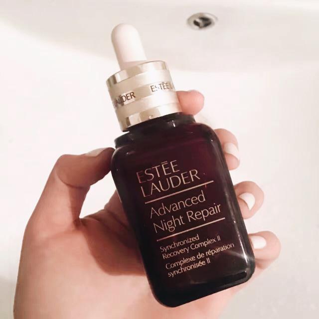 雅诗兰黛小棕瓶兰蔻小黑瓶哪个好,雅诗兰黛小棕瓶和兰蔻小黑瓶区别