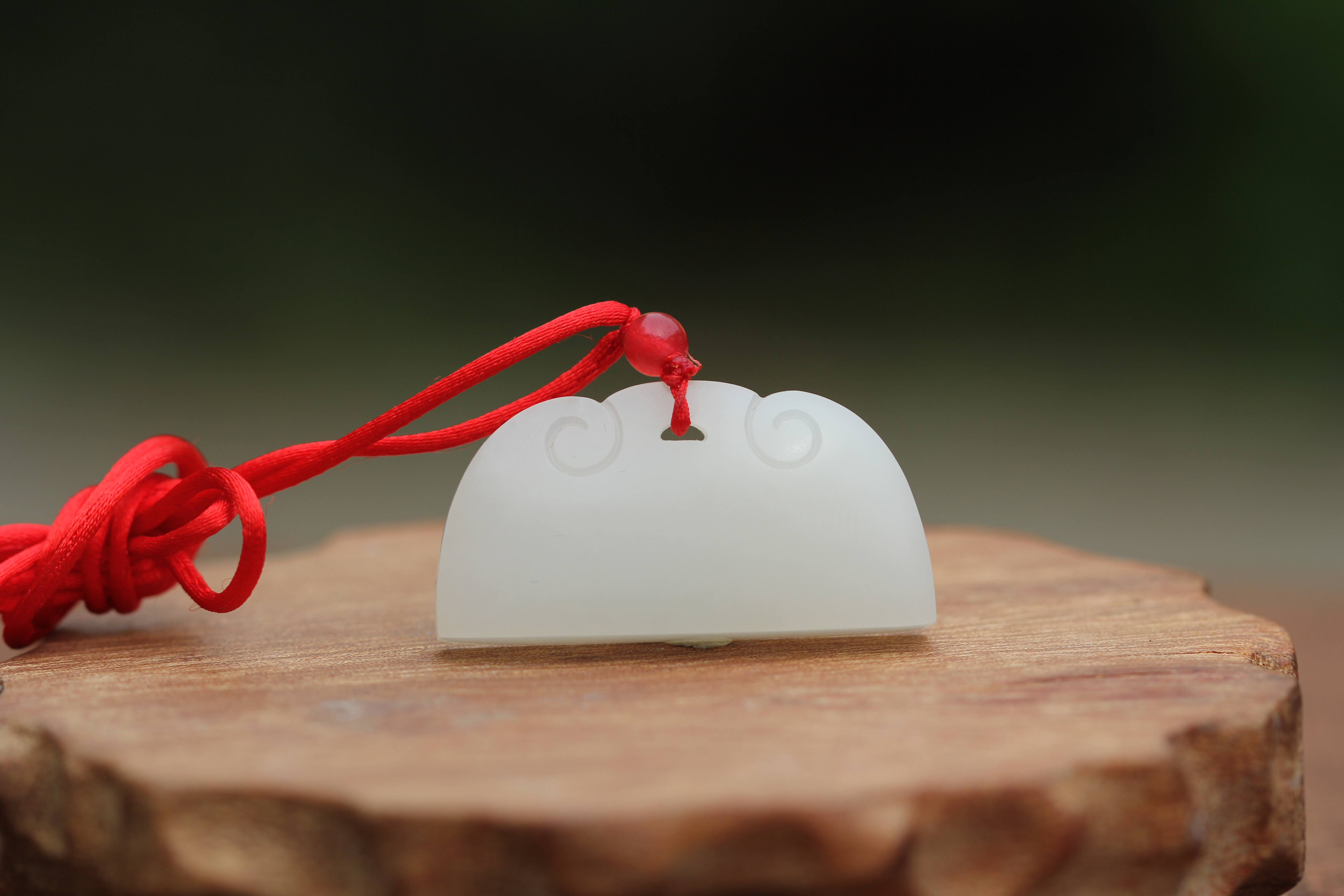 长命锁寓意好,长命锁玉雕寓意