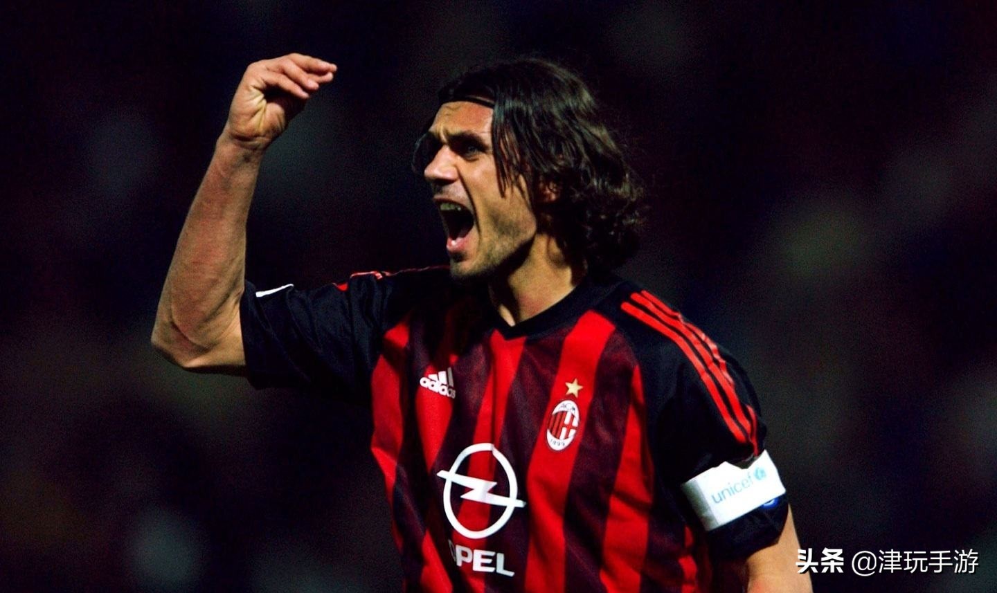 意大利后卫马尔蒂尼同时代阵容,马尔蒂尼庆祝意大利夺冠