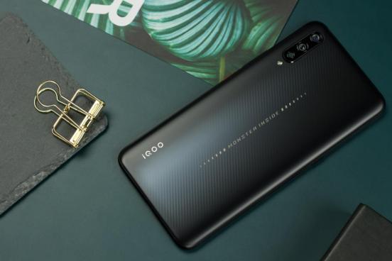 iqoo2022年最值得买的机型,iqoo2022年旗舰机