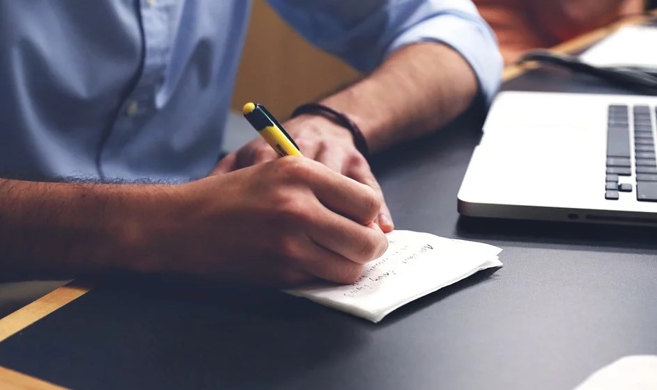 如何熬过交易中的迷茫,如何克服交易心理缺点