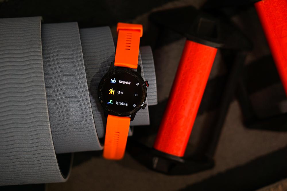 如何将智能手表用到极致,运动智能手表怎么调时间和日期