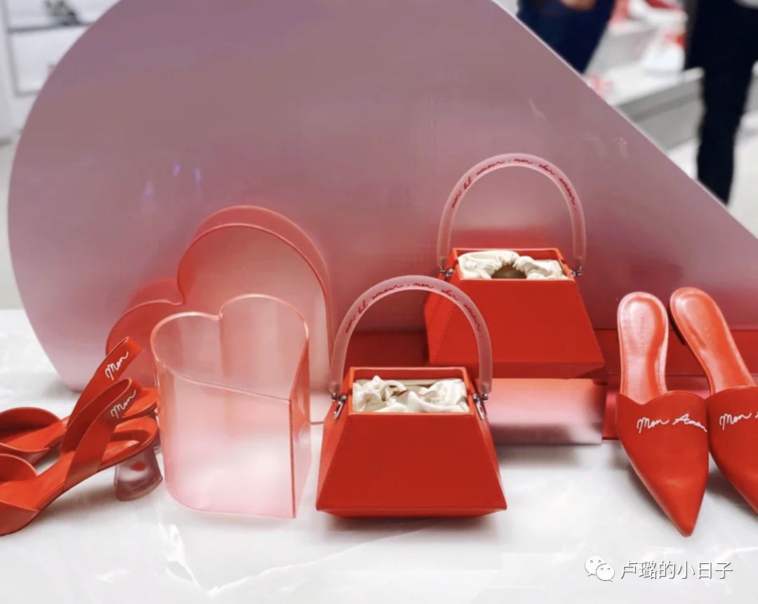 2020年大牌的情人节限定手袋，我一个都不想买…