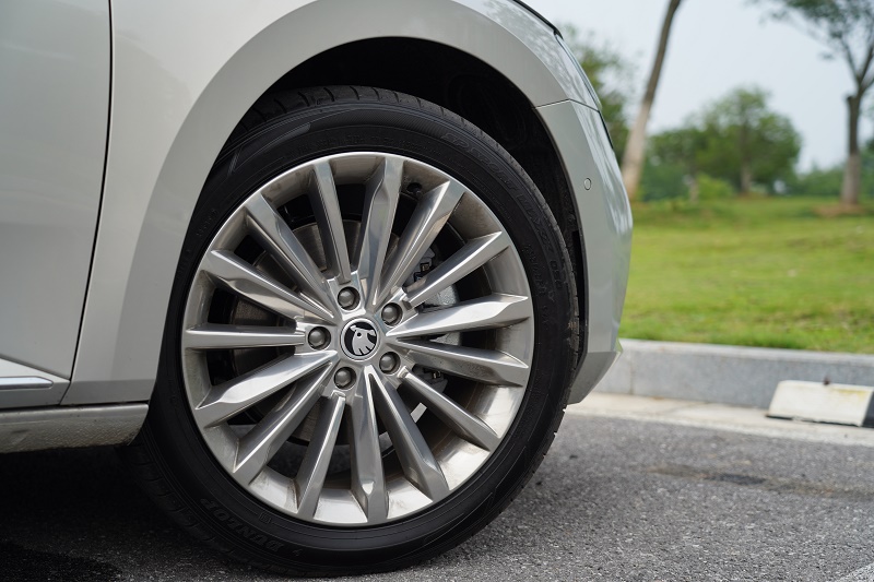 斯柯达新款速派有没有360度无死角,斯柯达速派换代