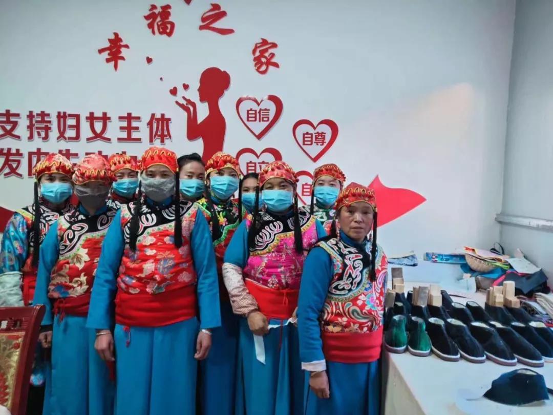 文艺战疫三行情诗,文艺战疫诗六首