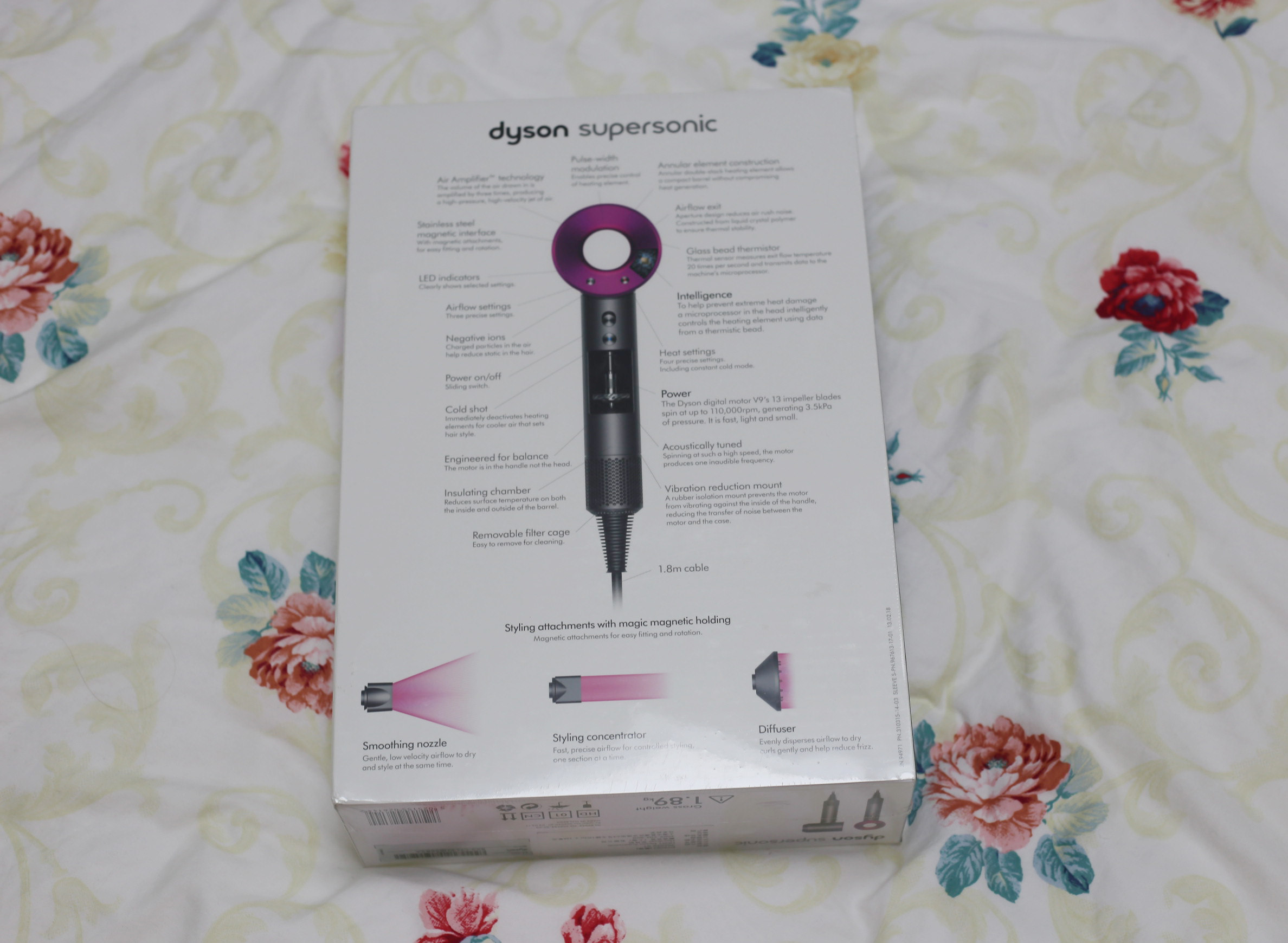 戴森吹风机直发梳毛躁,戴森吹风机怎么吹不毛躁