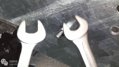 螺母容易松动有什么办法,螺母松动怎么消除