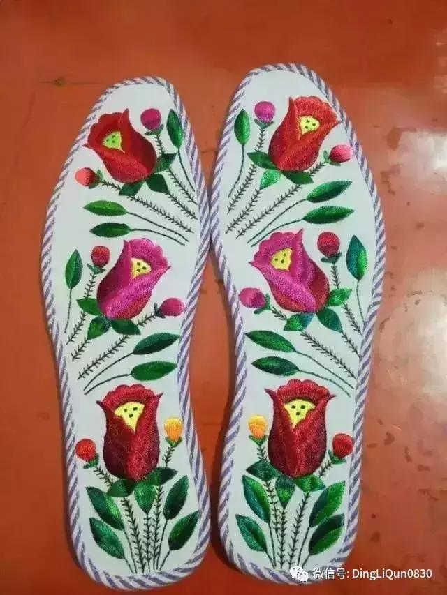 鞋垫上的刺绣艺术欣赏,鞋垫刺绣怎么刺绣熊猫嘴巴