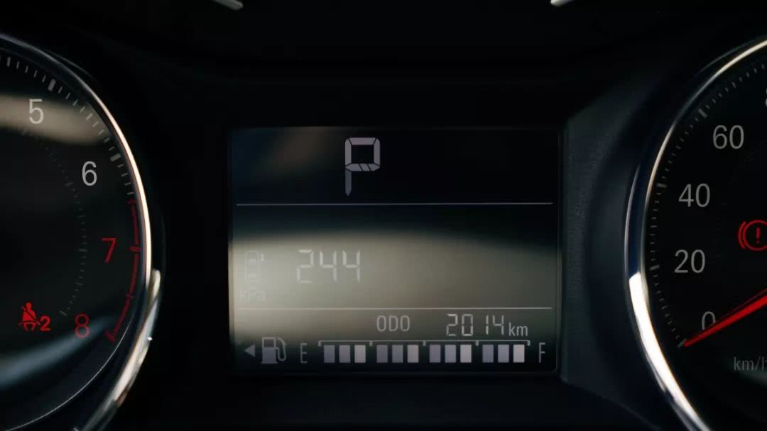 雪佛兰科沃兹自动欣悦版试驾,雪佛兰新科沃兹操作