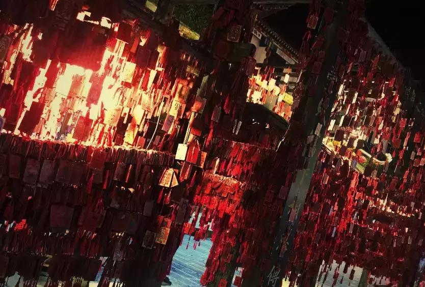 等一个人陪我旅游,等一个人陪我一起跨年