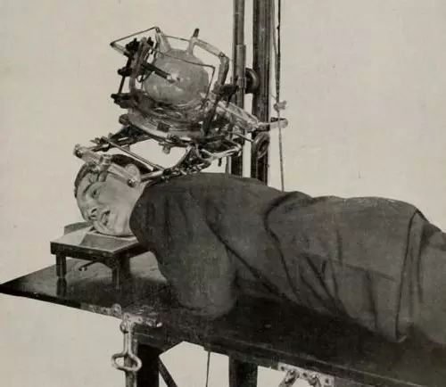 对x线辐射不敏感,x射线的发现和研究历史是怎样的