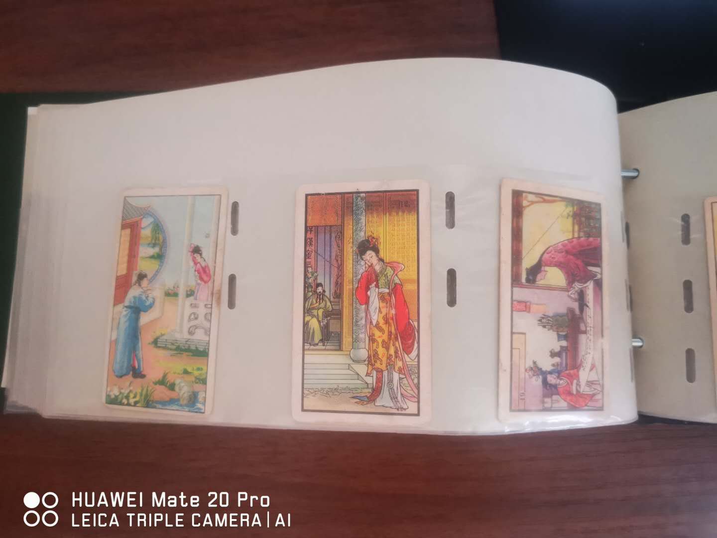 民国烟卡:空空大千天下事,燕过无痕品明堂