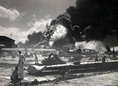 平地惊雷完整视频,海上霸主偷袭珍珠港