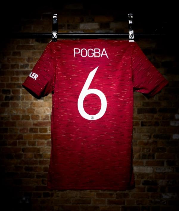 曼联与阿迪达斯推出2020-2021赛季球衣