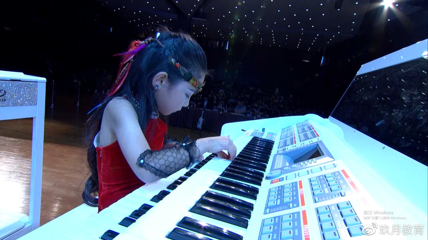 从笨重的按键手机到智能手机,从笨拙到进步