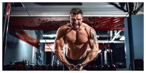 摆脱圆肩,教你3个方法,快来尝试一下吧