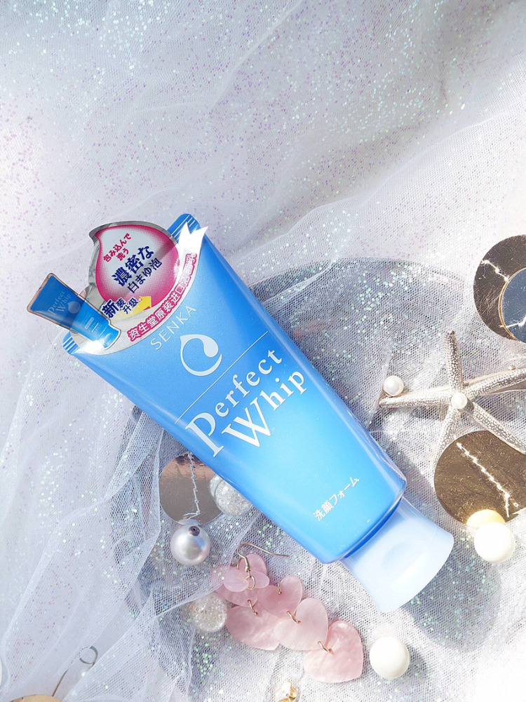 如何选一款自己适合的洗面奶,如何选择自己适合的洗面奶呢